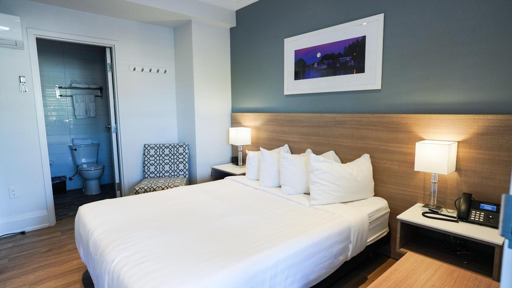 Colonial Hotel & Suites Grand Bend Ngoại thất bức ảnh