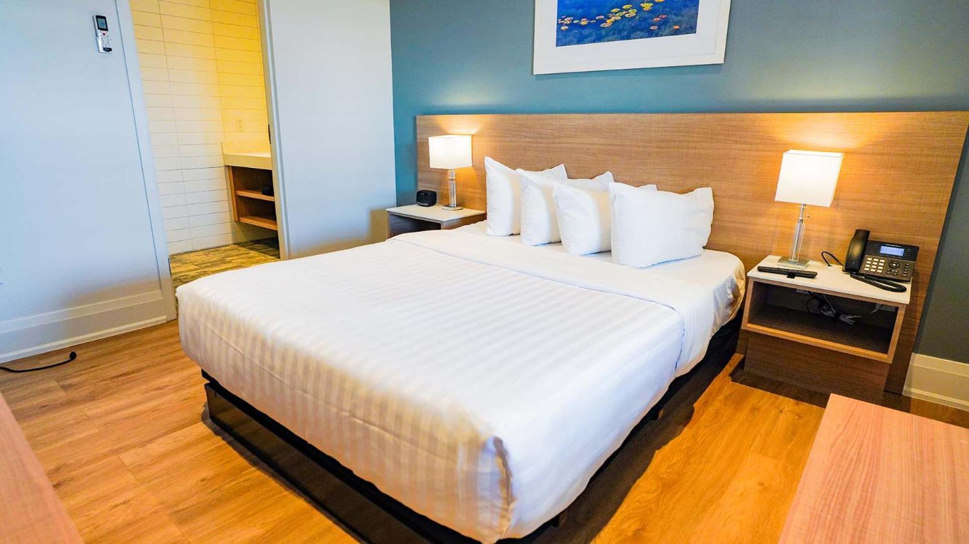 Colonial Hotel & Suites Grand Bend Ngoại thất bức ảnh